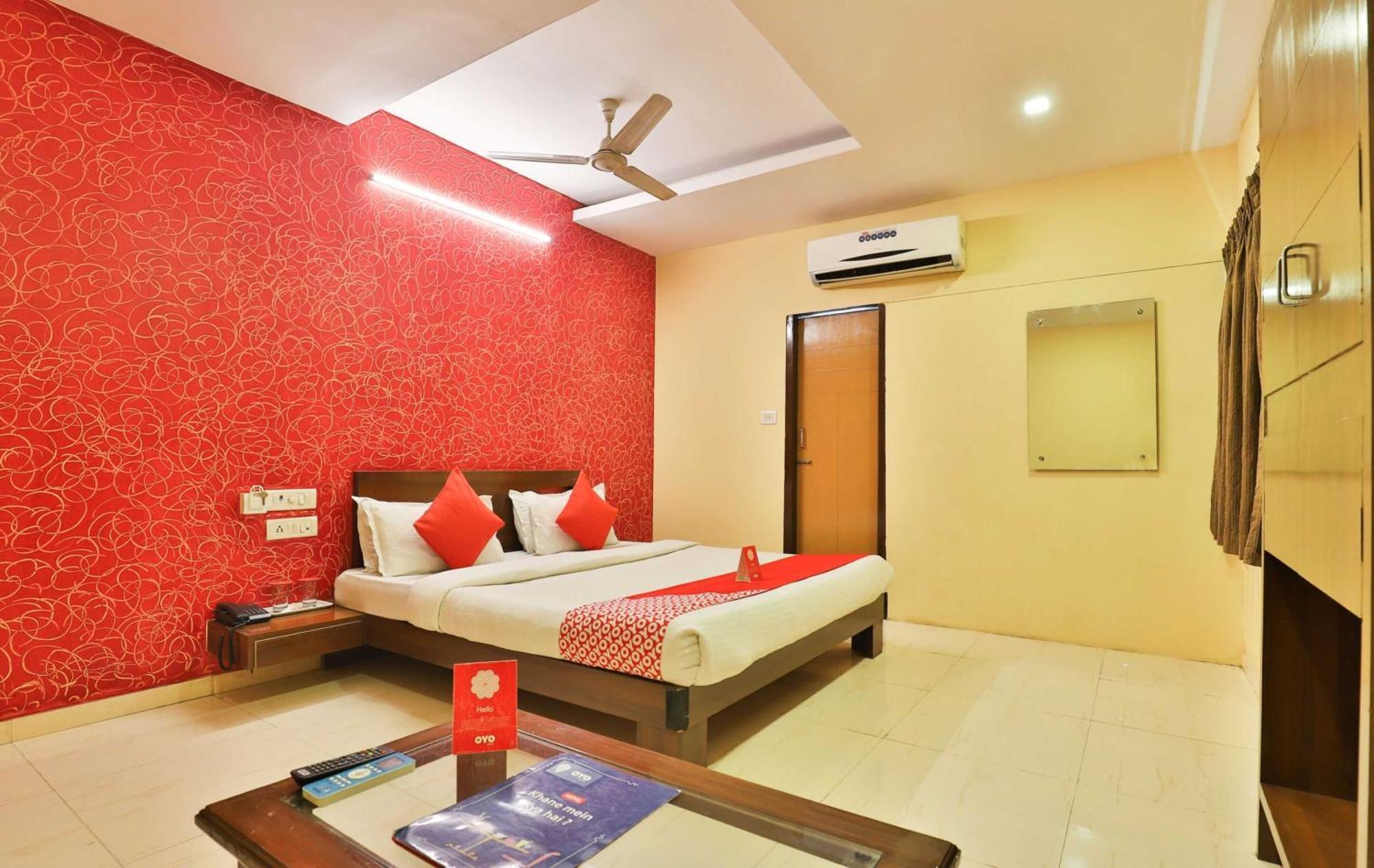 OYO 3444 Hotel Sunrise Gorwa Buitenkant foto