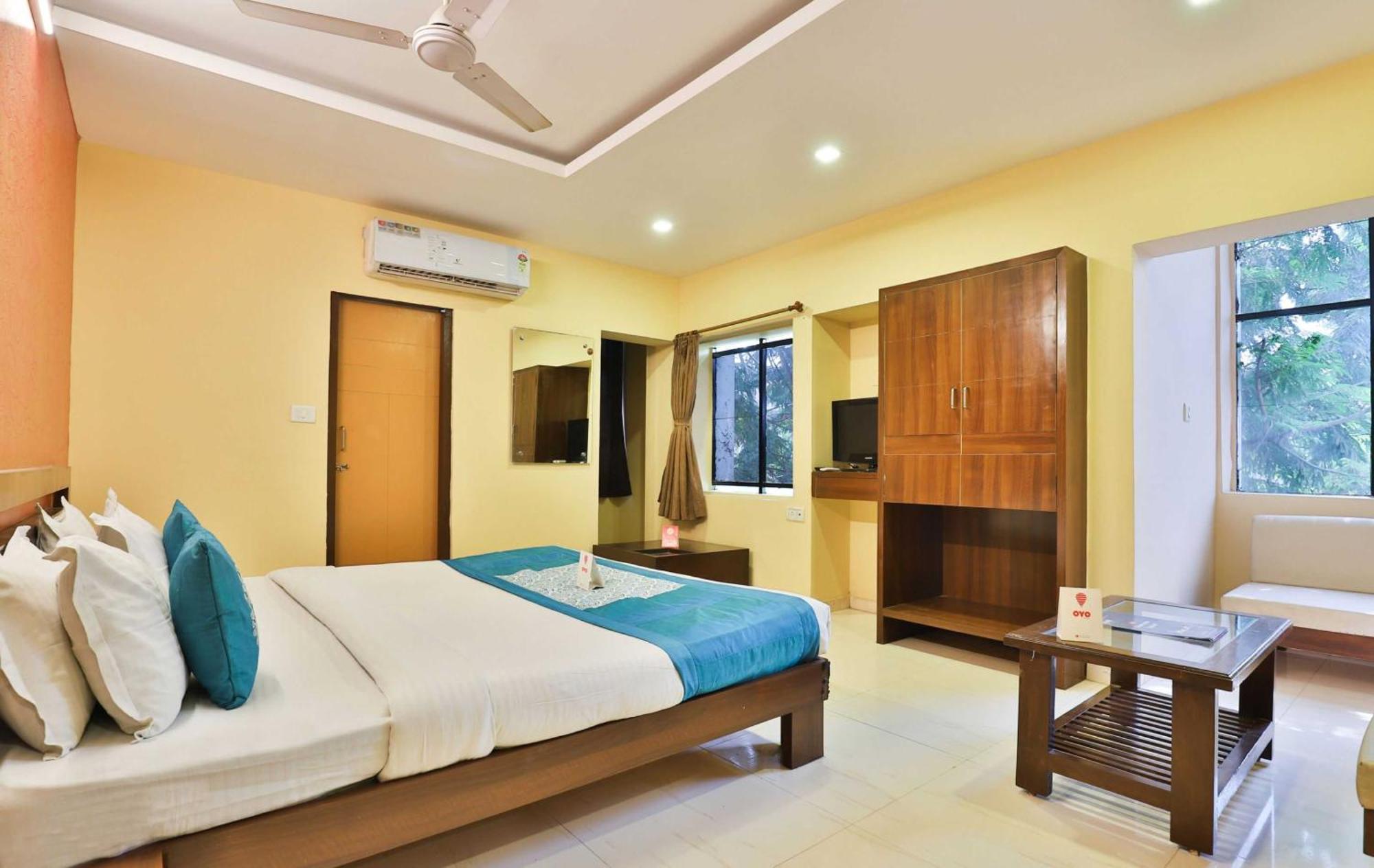 OYO 3444 Hotel Sunrise Gorwa Buitenkant foto